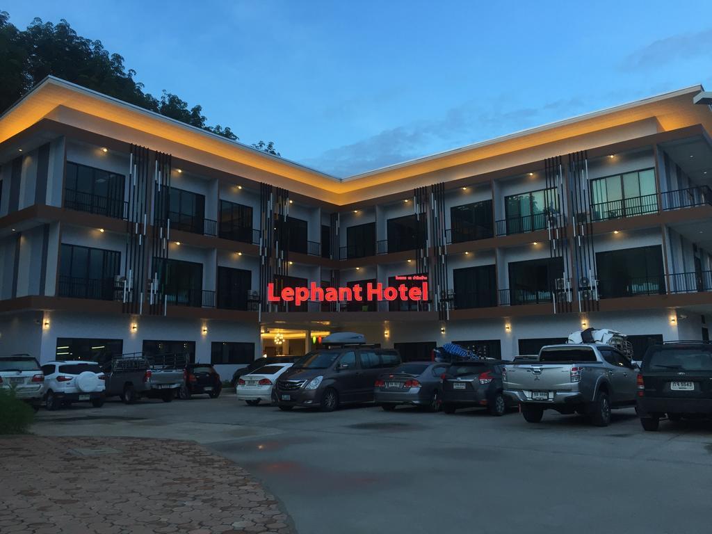 The Lephant Hotel Surat Thani Exteriér fotografie